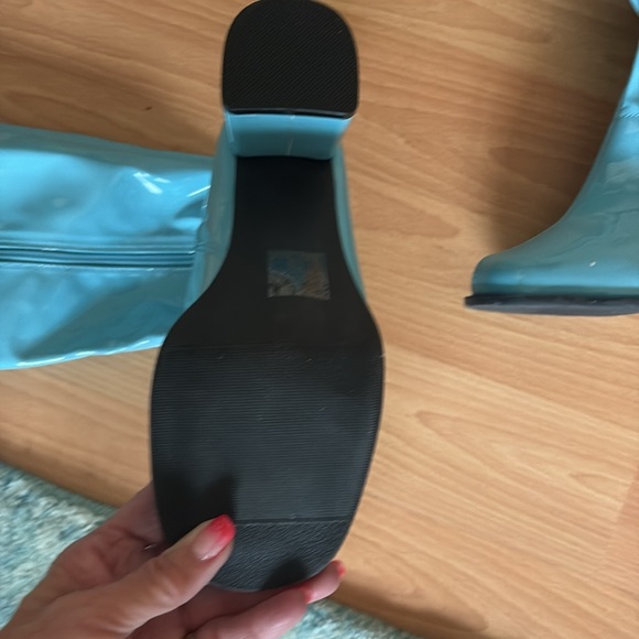 Go-go boots size 10 - Picture 6 of 7